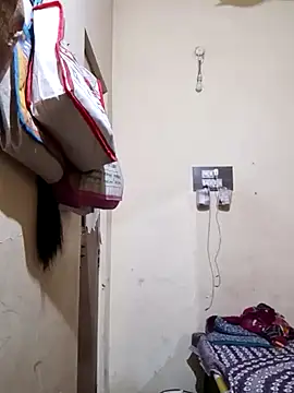 Snapshot of TeluguammayiMahi chatting on 02.25.25 TeluguammayiMahi online show from 02.25.25