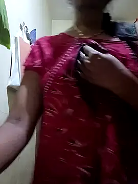 Snapshot of TeluguammayiMahi chatting on 09.14.25 TeluguammayiMahi online show from 09.14.25