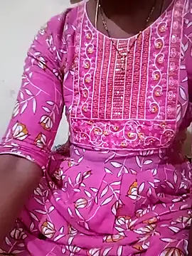 Snapshot of TeluguammayiMahi chatting on 10.06.25 TeluguammayiMahi online show from 10.06.25