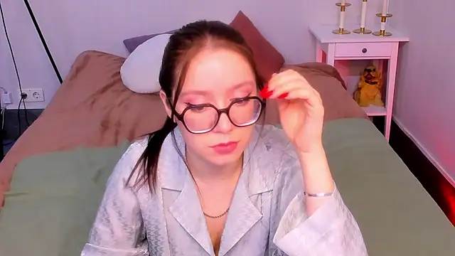 Alikka Shykitty online show from 02.06.25