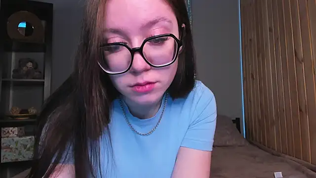 Alikka Shykitty online show from 03.13.25