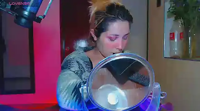 Snapshot of Hinako0Satorii_ chatting on 03.21.25 Hinako0Satorii online show from 03.21.25