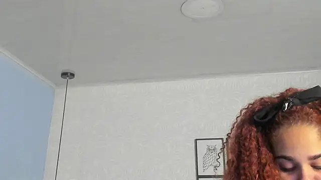Snapshot of ninna_curly chatting on 03.16.26 ninna curly online show from 03.16.26