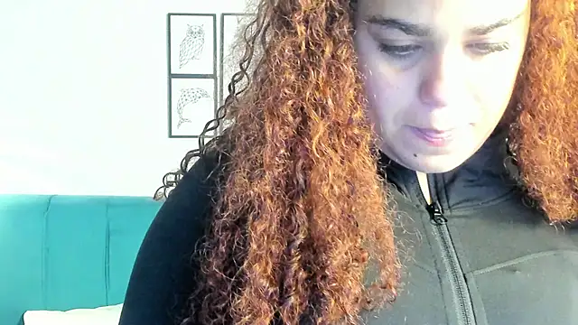 Snapshot of ninna_curly chatting on 03.28.26 ninna curly online show from 03.28.26