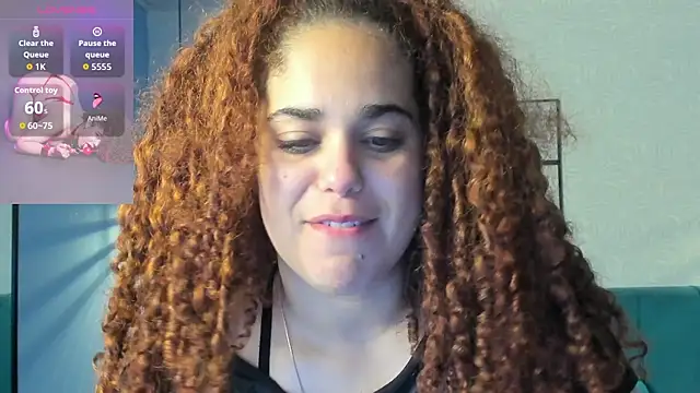 Snapshot of ninna_curly chatting on 04.13.26 ninna curly online show from 04.13.26