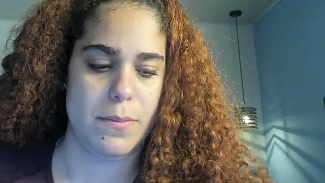 Snapshot of ninna_curly chatting on 05.25.26 ninna curly online show from 05.25.26