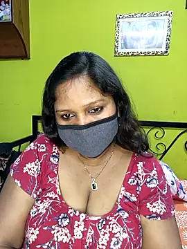 Snapshot of straightthing chatting on 03.11.25 straightthing online show from 03.11.25