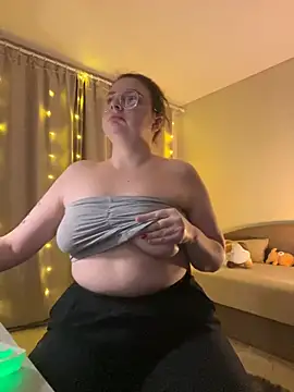 DearAlise online show from 02.23.25