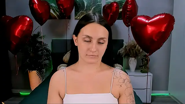 EmiliaBeynard online show from 02.17.25