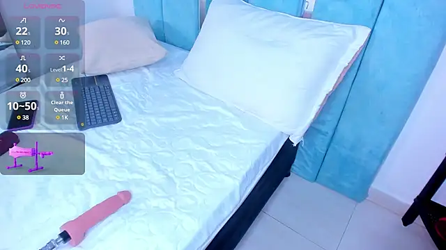 AlexxaSmall online show from 02.22.25