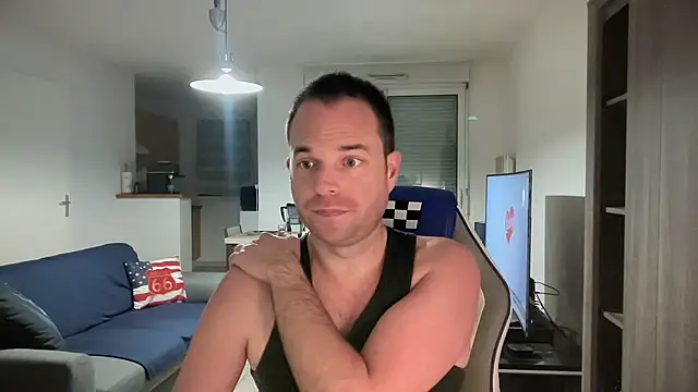 Funnyjul31 online show from 01.25.25