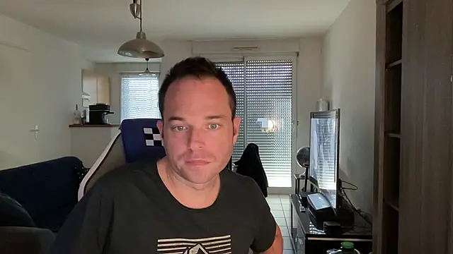 Funnyjul31 online show from 02.08.25