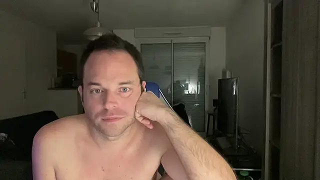 Funnyjul31 online show from 02.20.25