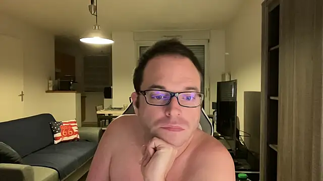 Funnyjul31 online show from 02.22.25