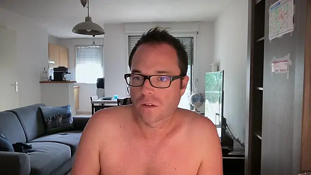 Funnyjul31 online show from 10.04.25