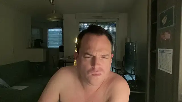 Funnyjul31 online show from 04.13.26