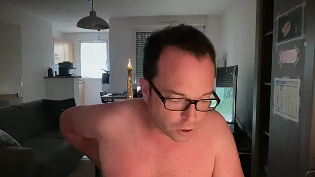 Funnyjul31 online show from 04.24.26