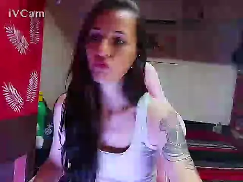 Snapshot of gatitahot-sil@xh chatting on 10.18.25 gatitahot-silxh online show from 10.18.25