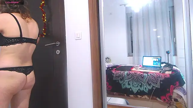 Ju-Hot online show from 12.31.24