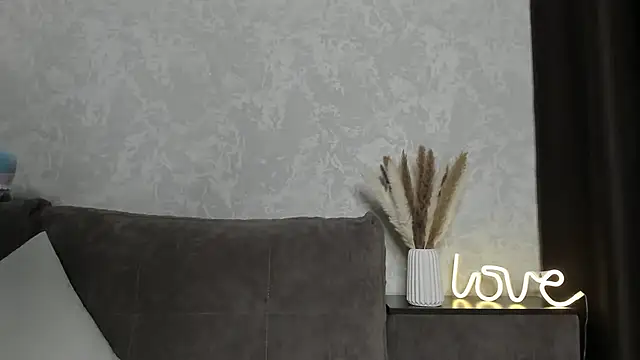 Snapshot of MelisaHart chatting on 02.18.25 MelisaHart online show from 02.18.25