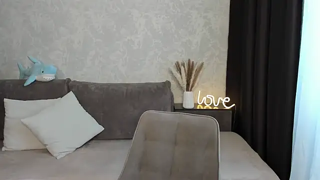 Snapshot of MelisaHart chatting on 03.15.25 MelisaHart online show from 03.15.25