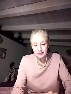 divinaerotica online show from 02.28.26