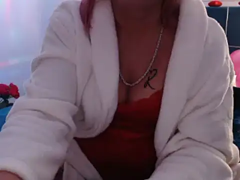 Juliana60 online show from 02.15.25