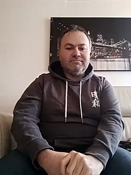 Snapshot of Pourleplasirs chatting on 02.21.25 Pourleplasirs online show from 02.21.25