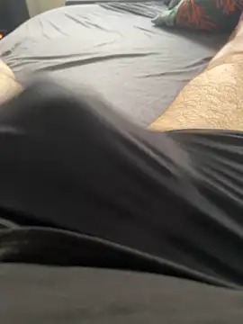 Snapshot of Mo_2003 chatting on 02.01.25 Mo 2003 online show from 02.01.25