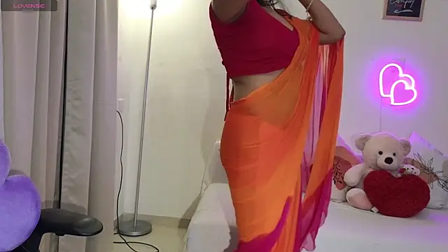 MISS MYRA online show from 03.27.26