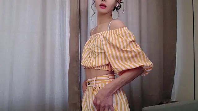 Fudzik0 online show from 10.30.25