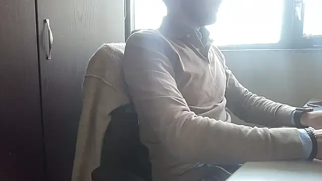 Snapshot of bullyboyy chatting on 02.19.25 bullyboyy online show from 02.19.25