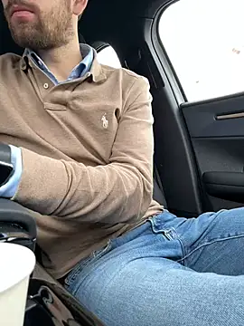 Snapshot of bullyboyy chatting on 02.20.25 bullyboyy online show from 02.20.25