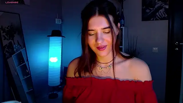 Snapshot of Sweetie_Catt chatting on 02.12.25 Sweetie Catt online show from 02.12.25