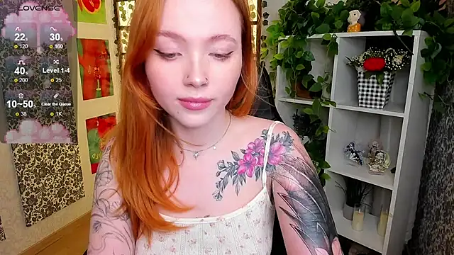 Maya Light online show from 03.05.25