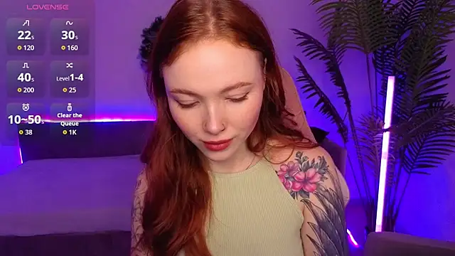 Maya Light online show from 12.22.25