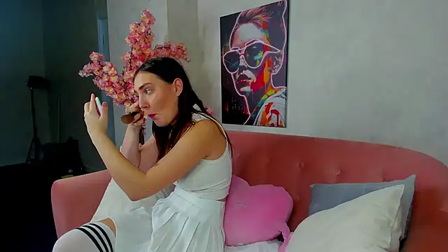 Alisa Suun online show from 01.31.25