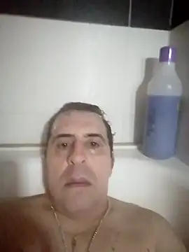 Snapshot of Usame_como_quieras chatting on 02.13.25 Usame como quieras online show from 02.13.25