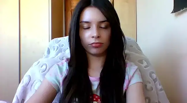 LariceSexy online show from 02.24.25