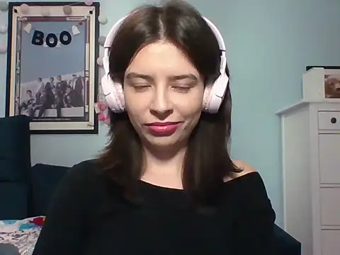 LariceSexy online show from 10.11.25