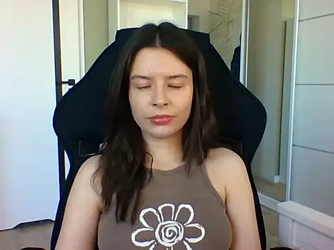 LariceSexy online show from 04.01.26