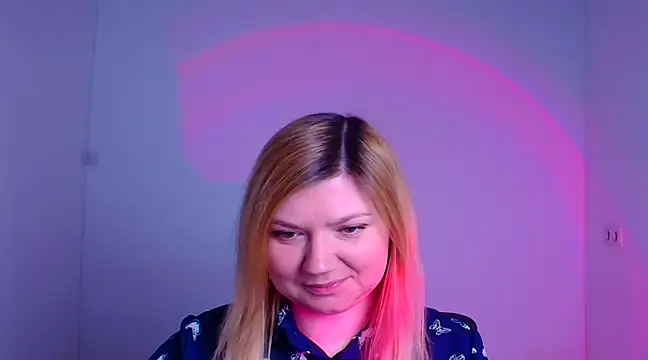 Lola moree online show from 02.08.25