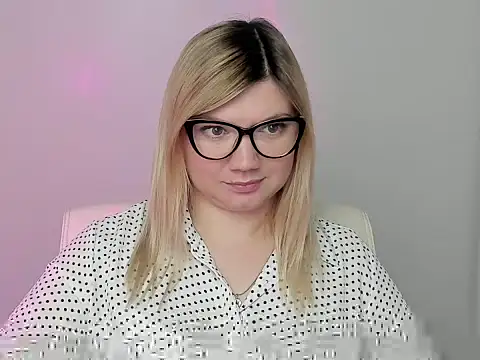 Lola moree online show from 10.13.25