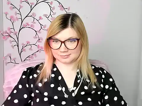 Lola moree online show from 03.31.26