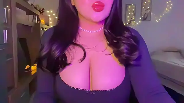 Snapshot of anora_sunny chatting on 05.24.26 anora sunny online show from 05.24.26