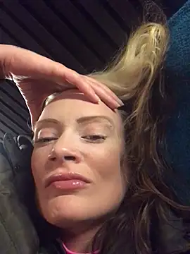 blondey206 online show from 03.16.25