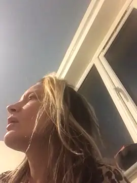 blondey206 online show from 03.24.26