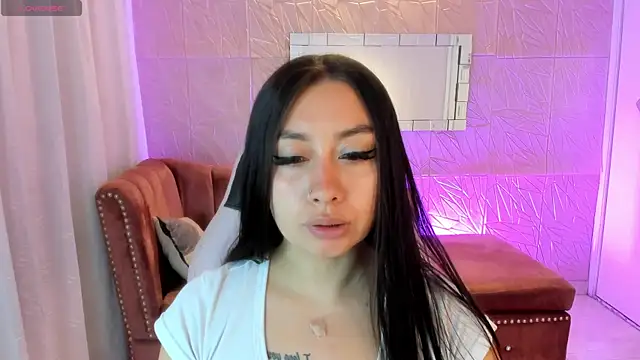 Snapshot of miss_isabella_m chatting on 06.22.26 miss isabella m online show from 06.22.26