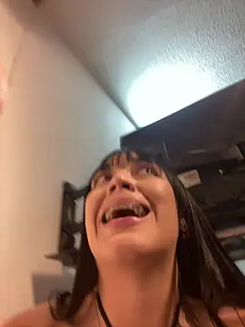 Melody rousse  online show from 02.05.25