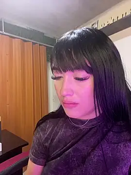 Melody rousse  online show from 10.21.25